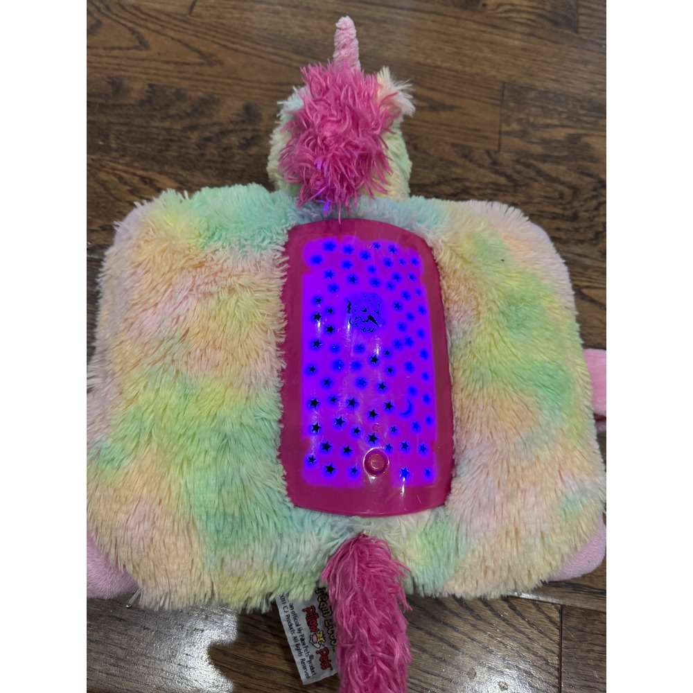 Pillow Pets Dream Lites Rainbow Unicorn Star Projector Night Light Plush 11in